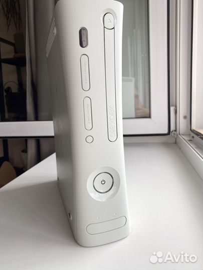Приставка Xbox 360