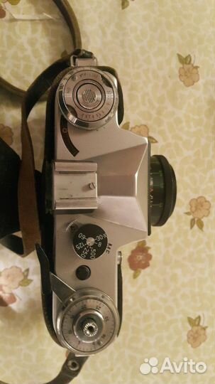 Пленочный фотоаппарат зенит