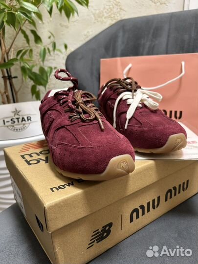 Кроссовки New Balance 530 x Miu Miu 