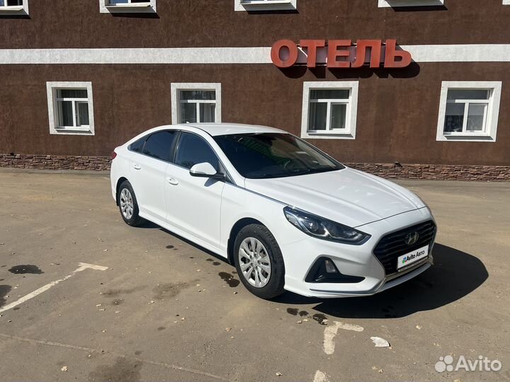 Hyundai Sonata 2.0 AT, 2019, 196 000 км