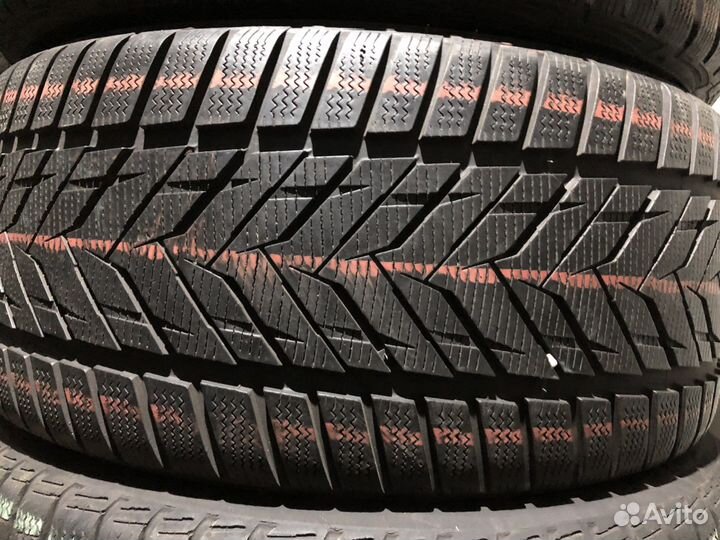 Vredestein Wintrac Xtreme S 275/35 R19 100Y