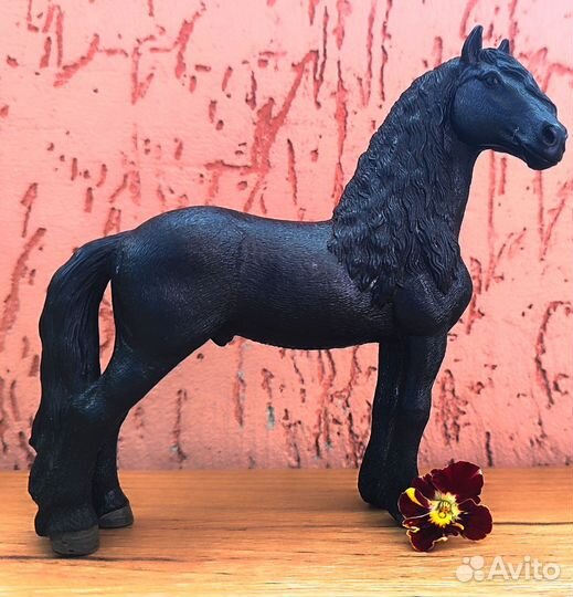 Лошади шляйх schleich фризы