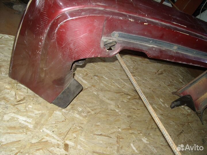 Бампер задний Toyota Supra A70 Красныйцарапиныусил