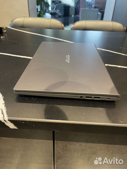 Ноутбук asus VivoBook R521FL-EJ164T