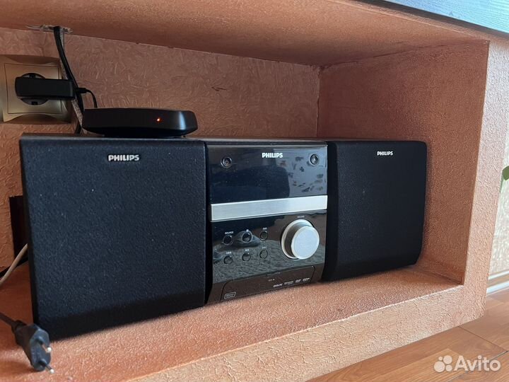 Музыкальный центр philips бу