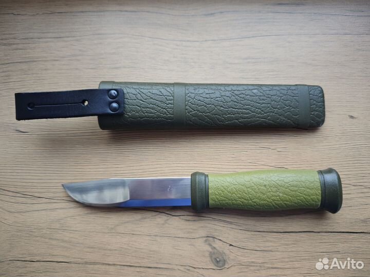 Нож morakniv 2000