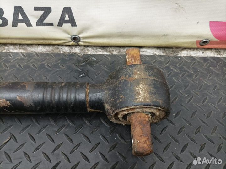 41272429 Тяга реактивная задняя