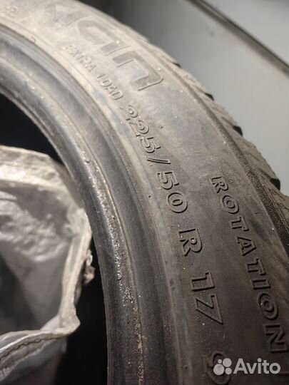 Nokian Tyres Hakkapeliitta 4 225/50 R17