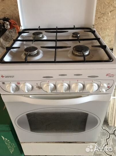 Газовая плита гефест бу 50см