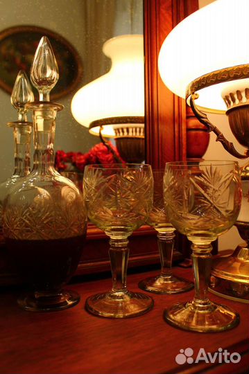 Антикварный графин+фужеры