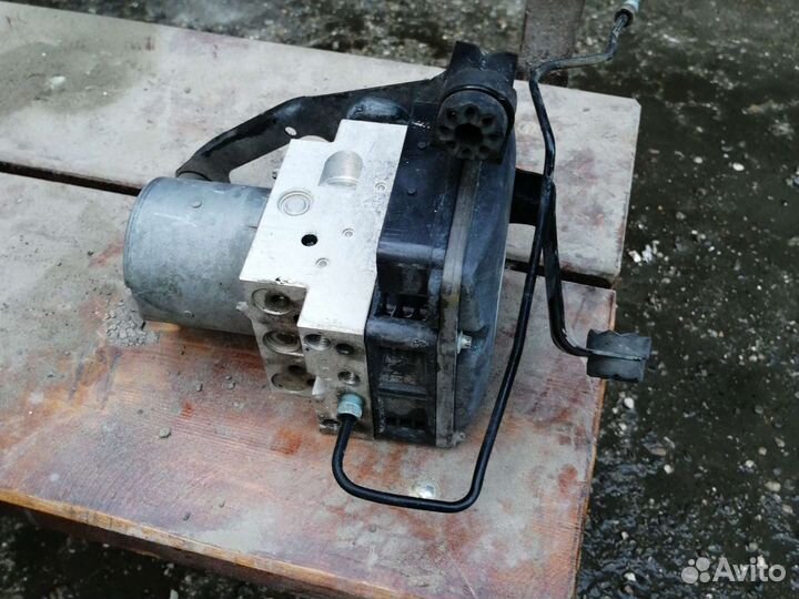 Блок ABS X5 E70 X6 E71