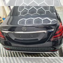 Mercedes-Benz S-класс 3.0 AT, 2019, битый, 150 000 км, с пробегом, цена 2 640 000 руб.