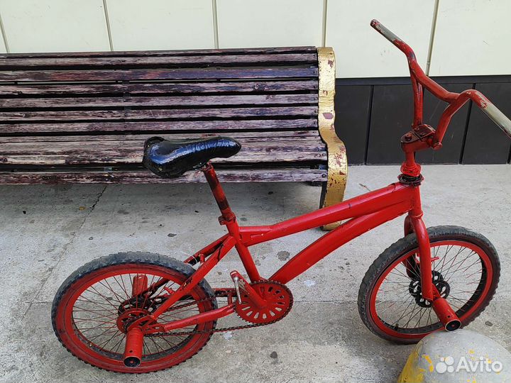 Трюковой велосипед bmx