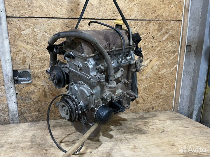 Двигатель на Ниву 21214 инжектор 2015 год 21213