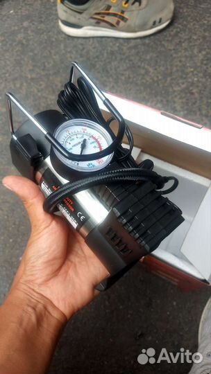 Автокомпрессор автомобильный