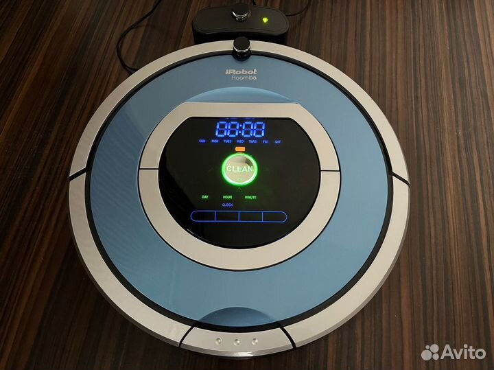 Робот пылесос