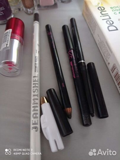 Набор косметики, просроченная