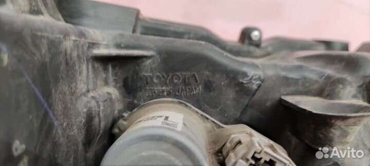 Фара передняя левая Toyota Prado 150