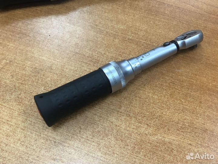 Динамометрический ключ 1/4