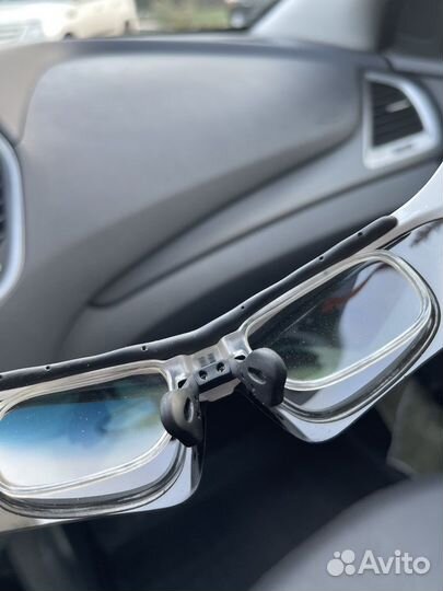 Солнцезащитные очки