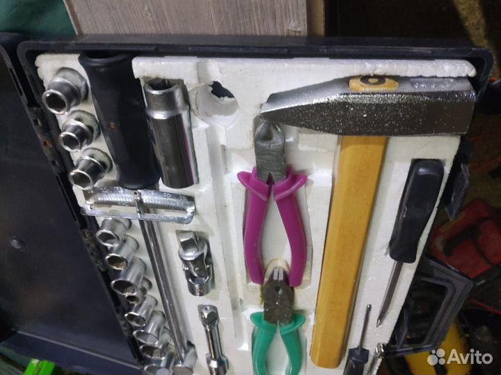 Набор инструментов Новосибирского завода