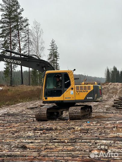 Гусеничный экскаватор в аренду