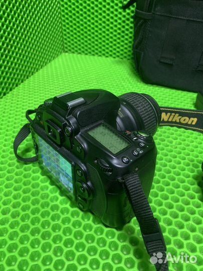Зеркальный фотоаппарат Nikon D90