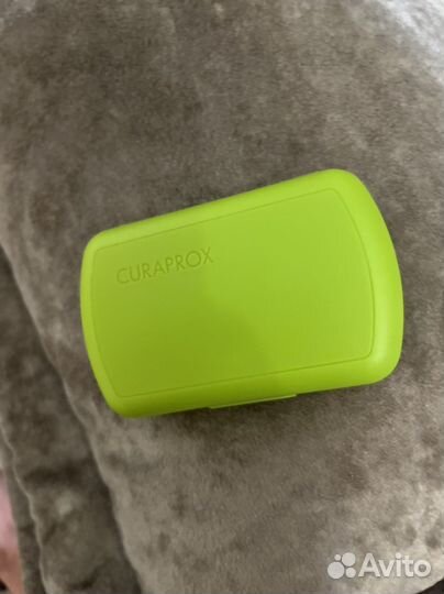 Дорожный набор Curaprox be youв салатовом боксе