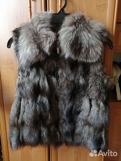 Жилетка женская