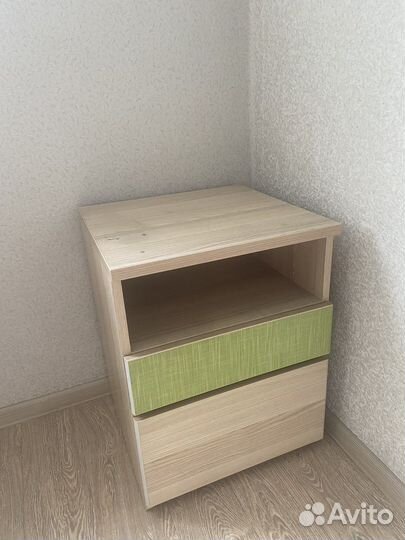 Тумба прикроватная