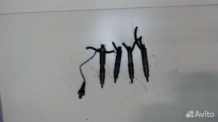 Форсунка топливная Volkswagen Lupo, 2004