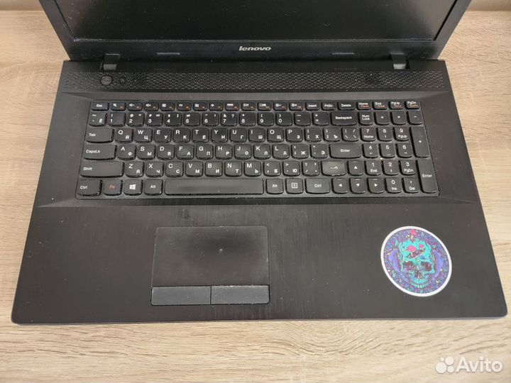 Ноутбук Lenovo G700. Смартфоны