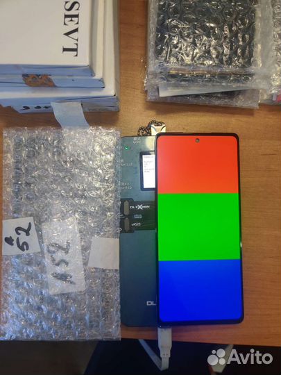 Дисплей Samsung iPhone Google Pixel Huawei Xiaomi