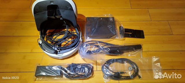 Sony PlayStation VR (ver.2) + PS Moves (2 шт)