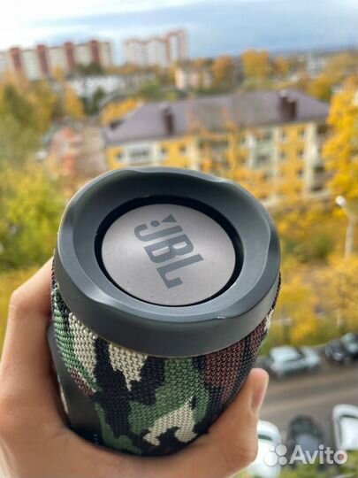 Колонка jbl charge 3