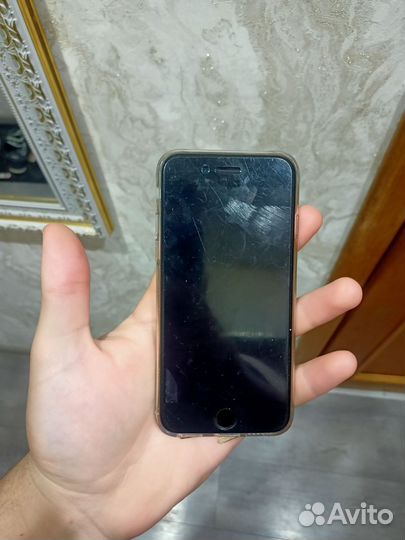 iPhone 6S, 32 ГБ