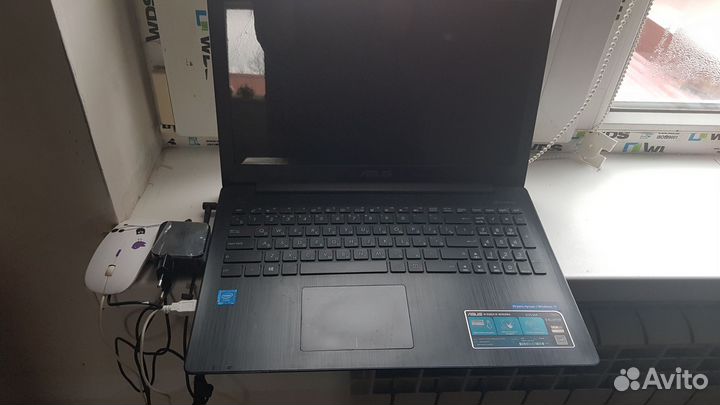 Ноутбук asus