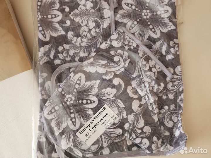 Скатерть +набор кухонный