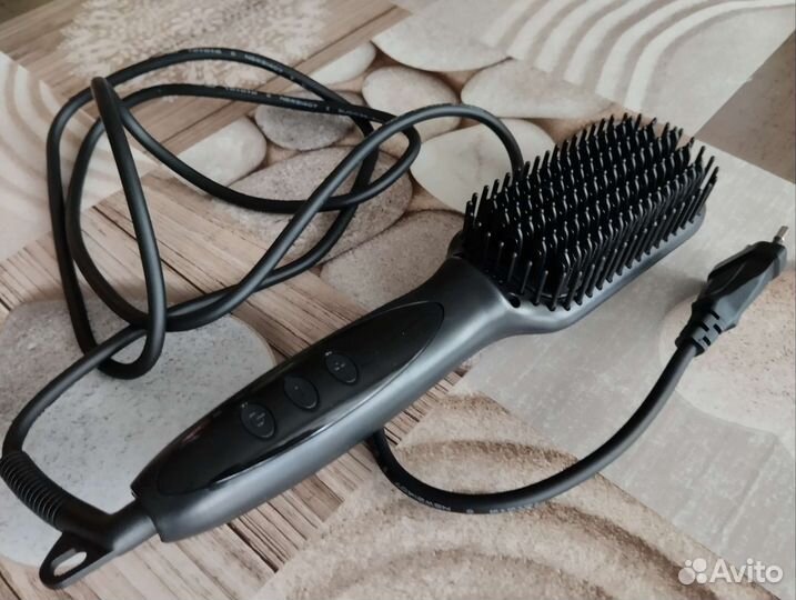 Выпрямитель для волос новый