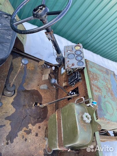 Мини-трактор, 2005