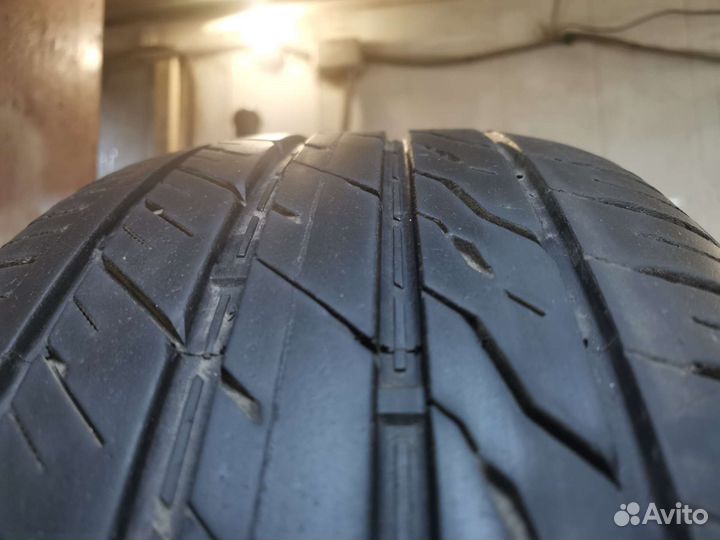 Landsail LS588 UHP 215/55 R17 98W