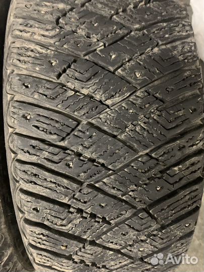 Goodyear Ultragrip Ice Arctic 205/55 R16 94T