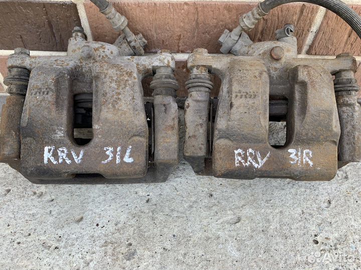 Суппорт задний land rover vogue 4.4