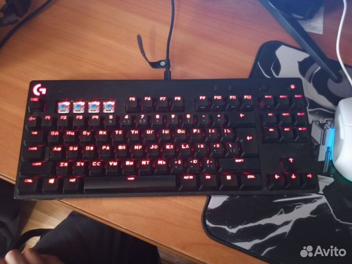 Механическая клавиатура hyperx g pro