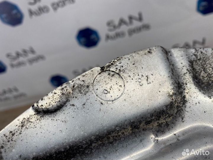 Пыльник тормозного диска передний правый Bmw 3 F30