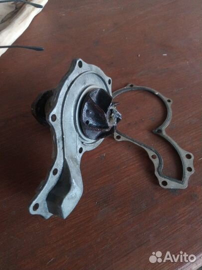 Водяной насос audi 80/100/A4/A6/VW polo, Passat