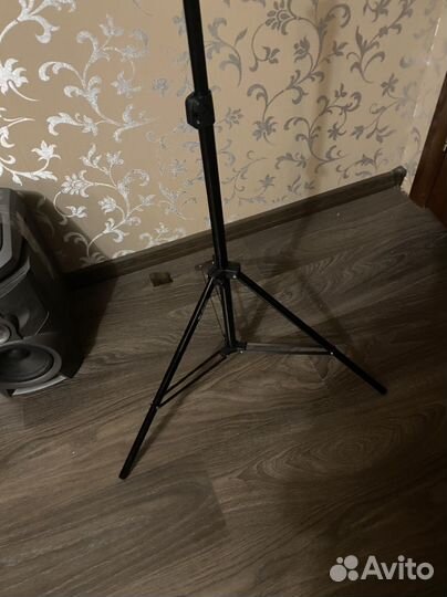 Стойка для микрофона журавль