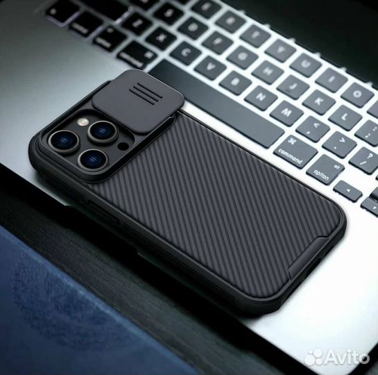 Чехол Nillkin CamShield Pro для iPhone 14 Pro