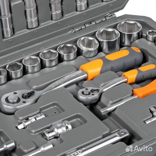 Набор инструментов универсальный 94 предмета, плас