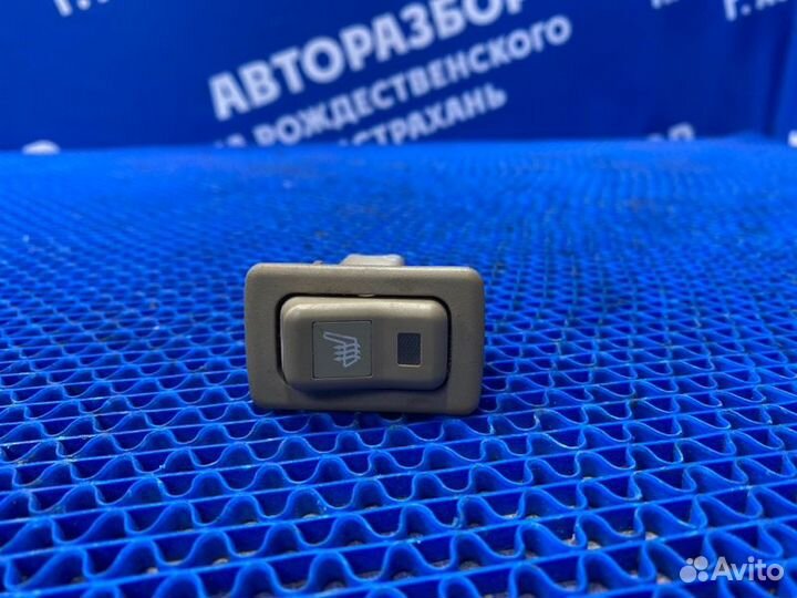 Кнопка обогрева сидений Mazda 6 Gg седан 2005